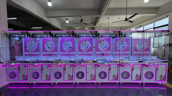 High Quality Electronic Arcade Claw Crane Machine Best Card-Operated Claw Toy with Plush Blind Box Amusing Arcade Toy