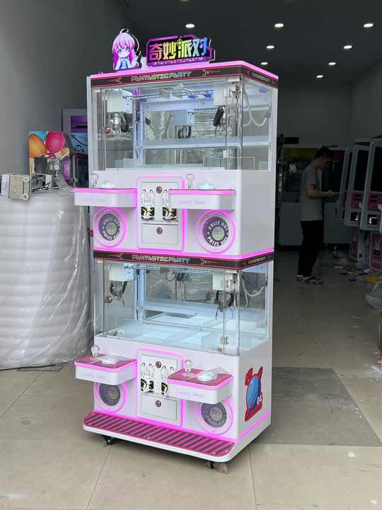 Best High Quality Lucky Star Golden House 4 Players Crane Claw Machine Full Size Japanese Vending Claw Machines for Business