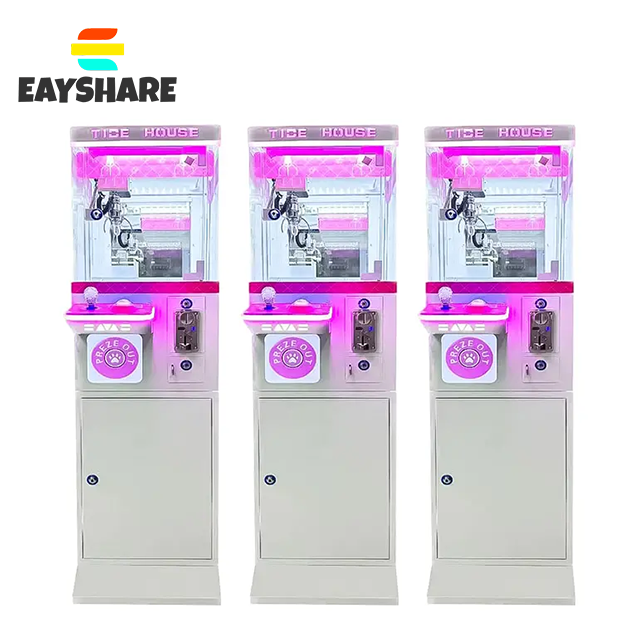 New Coin Operated Cube Claw Machine Claw Machine With Prize Boxes Mini Claw Machine Coin for Sale