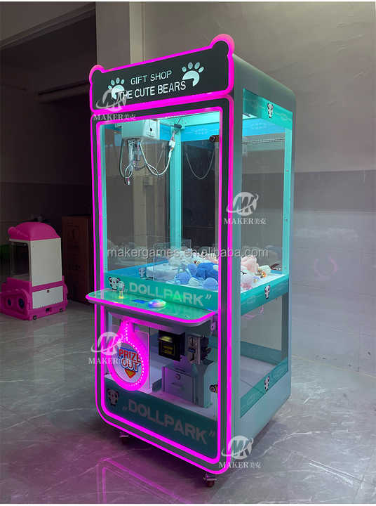 MAKER Wholesale Cute Bear Metal Crane Claw Machine Gift Shop Coin Operated Game Arcade Coin Vending Machine Claw Machine