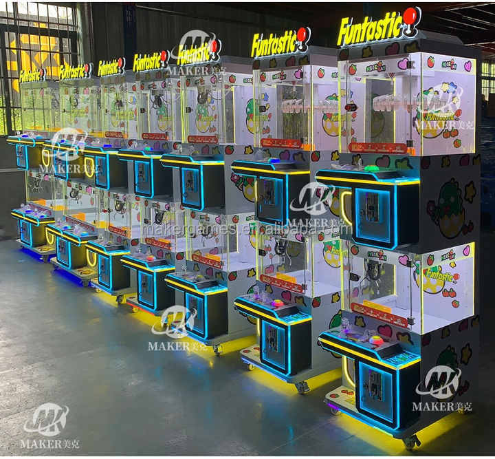 Toy Plush Catcher Custom Claw Machine with Clip Arcade Game Prize Doll Grabber Coin Pusher Claw Crane Machine