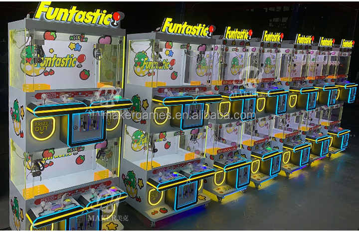 Custom Mini Claw Crane Machine  Claw Machine Doll Claw Machine Toy for Kids