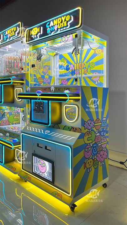 High Quality 2 Players Factory Sale Arcade Game Center Coin Operated Metal Yellow Crane Claw Game Doll Machine Mini Claw Machine