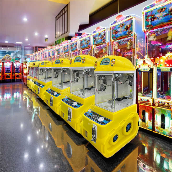 Factory Direct Sales Arcade Game Coin Operated Metal Crane Claw Game Doll Machine Mini Claw Machine
