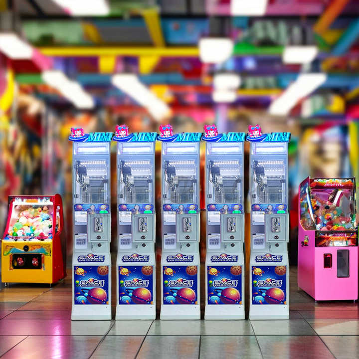 Coin-Operated Arcade Claw Crane Grabber Prize Vending Toy Gift Game Machine Coin Operated Arcade Doll Machine