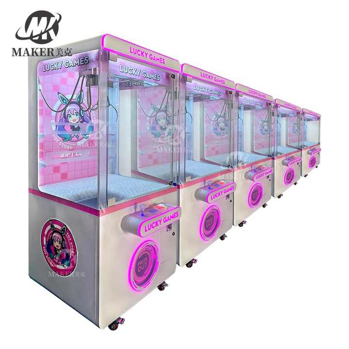 Wholesale Custom Amusement Park Toy Claw Crane Machine Automatic Doll Claw Machine Arcade Game Machine