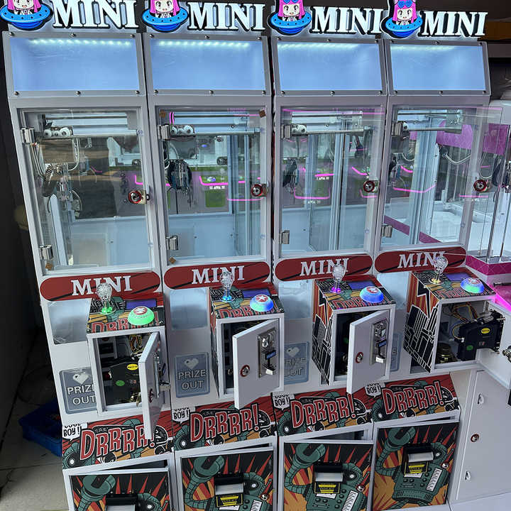Kids Doll Plush Mini Claw Machine Arcade Game Crane Game Toy Claw Machine Mini Dinosaur Toys Prize Box Mini Crane Claw Machine