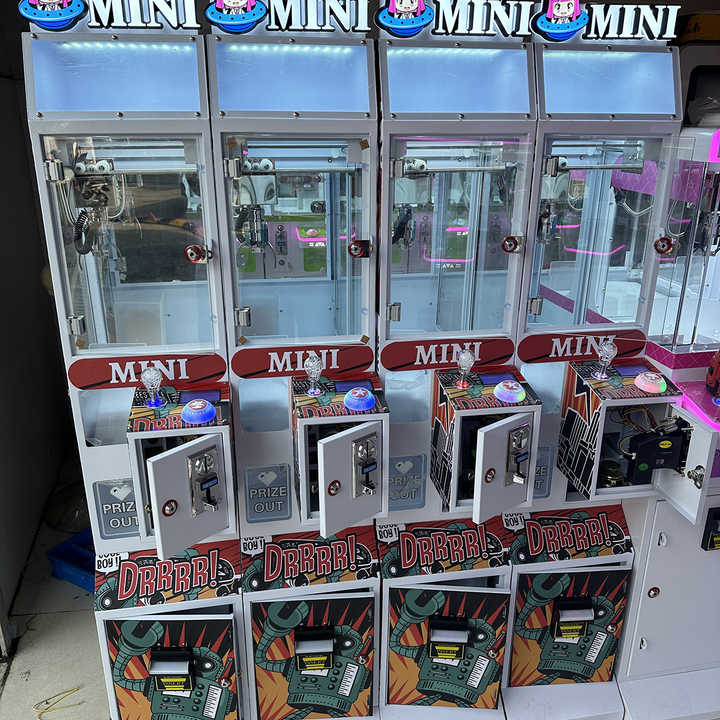 Kids Doll Plush Mini Claw Machine Arcade Game Crane Game Toy Claw Machine Mini Dinosaur Toys Prize Box Mini Crane Claw Machine