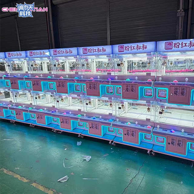 Four Mini Claw Machines Can Customize Mini Dolls With Heavy Machine Boutique Toys Toy Catchers Personalized Arcade