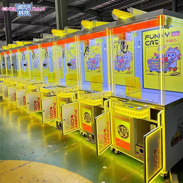 Amusement Park Mini Doll Crane Claw Machine US Dollar Banknote Receiver Claw Machine