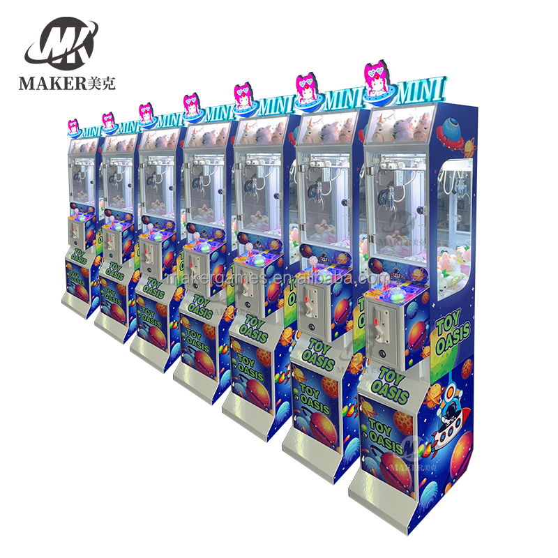 Maker Hot Selling Clip Doll Machine Mini Gift Doll Catcher Game Machine Toy Crane Claw Machine for Dollhouse