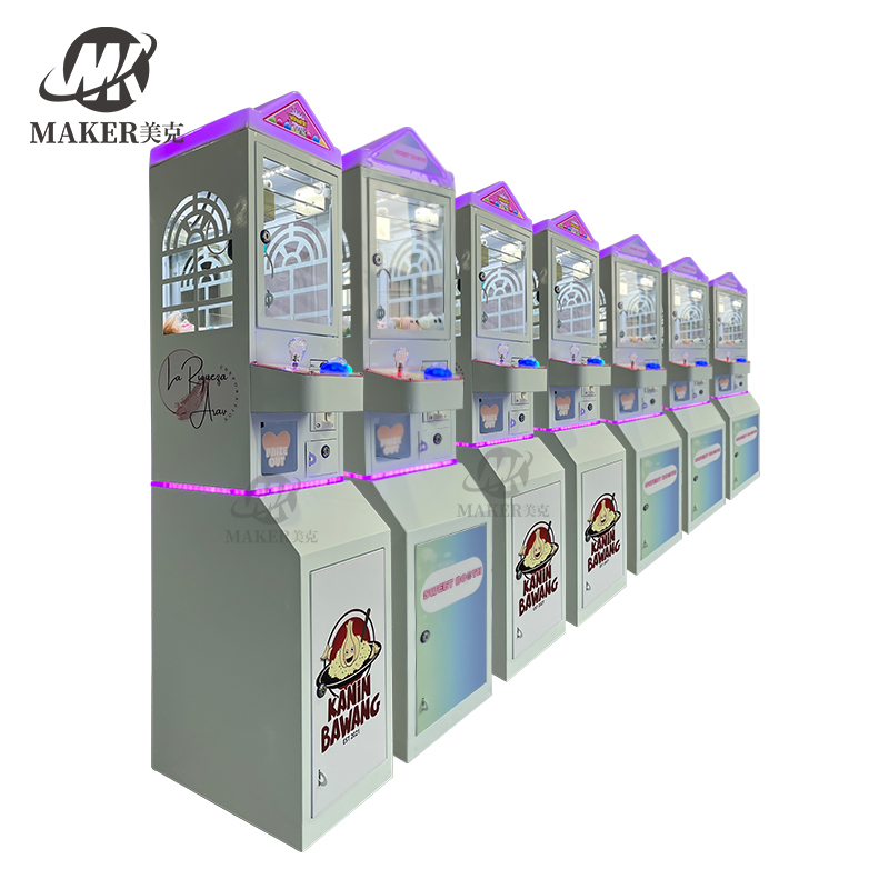 Mini Size Doll Claw Machine Toy Arcade Game Small Claw Machine for Kids